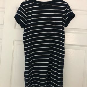 Lulu’s Navy Striped T Shirt Dress